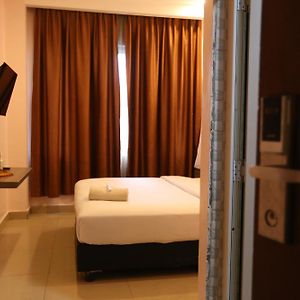 Kamar double deluxe